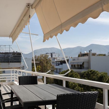 Luxurious 3-Bedroom Seaside Retreat Fully Renovated In 2025 Афины Экстерьер фото